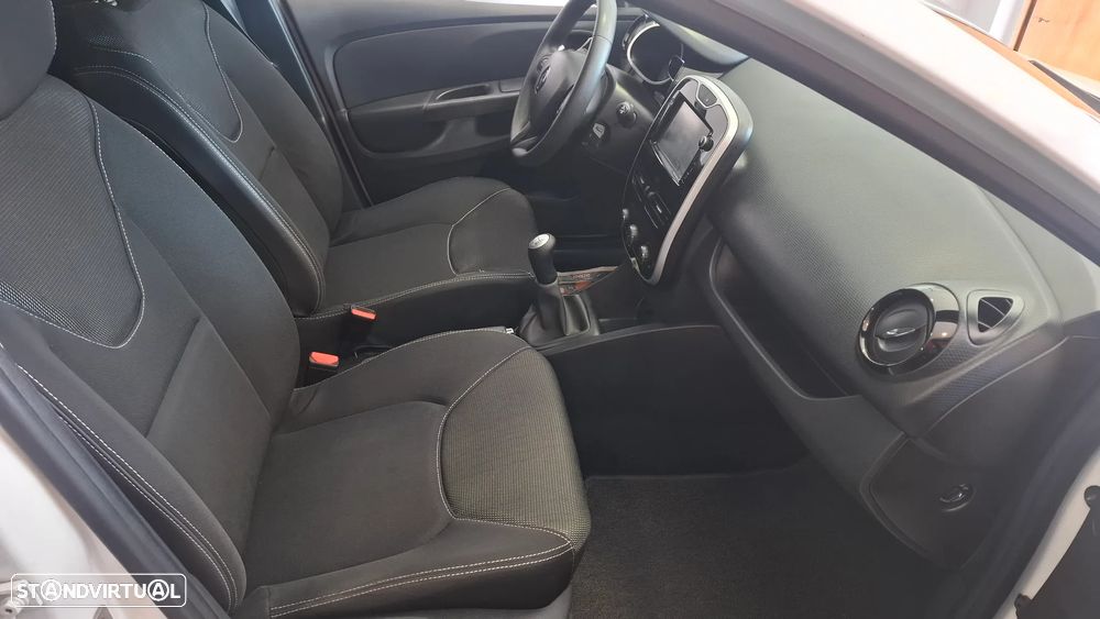 Renault Clio Sport Tourer 0.9 TCE Confort - 20