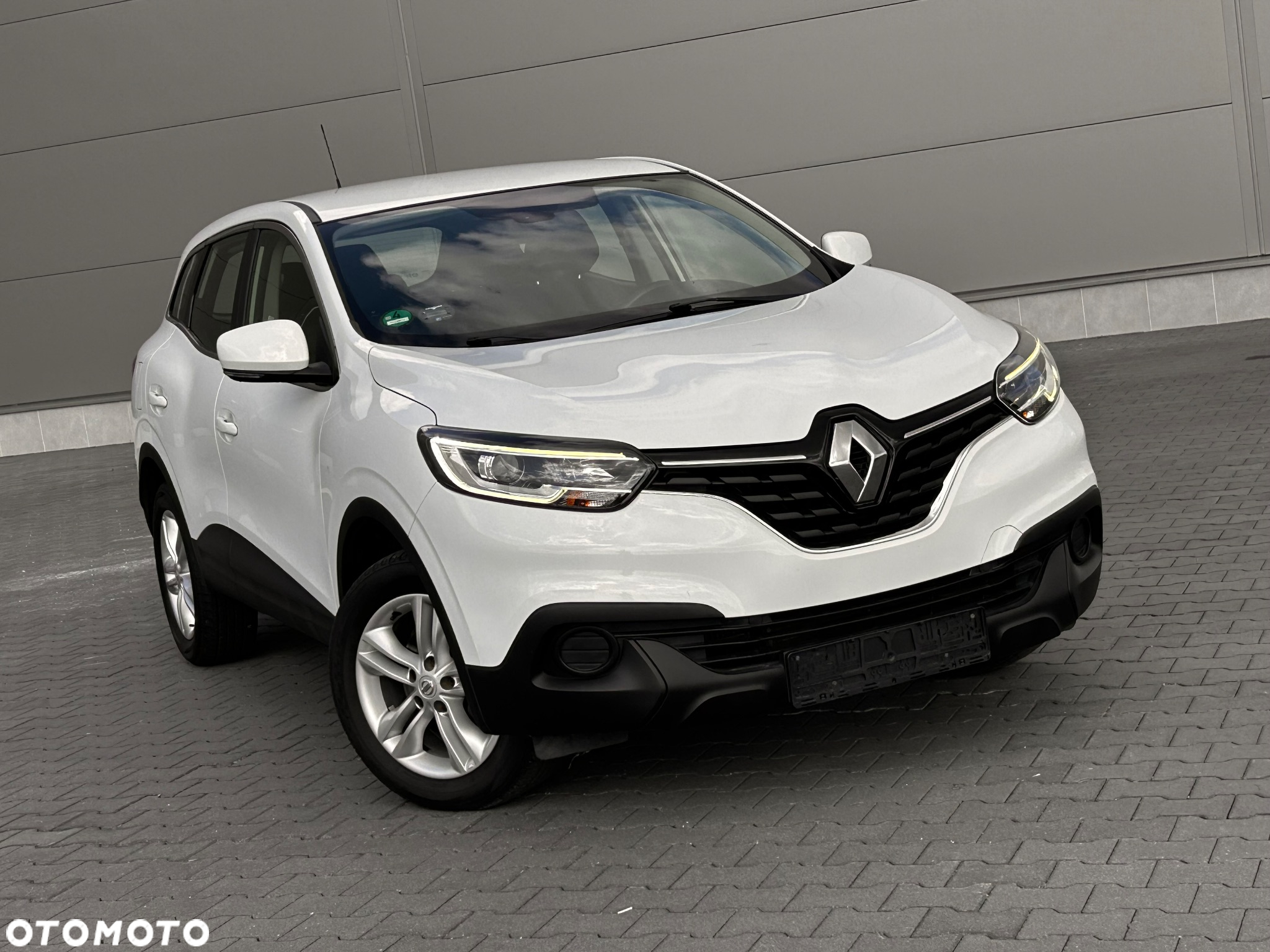 Renault Kadjar 1.2 Energy TCe Adventure - 11