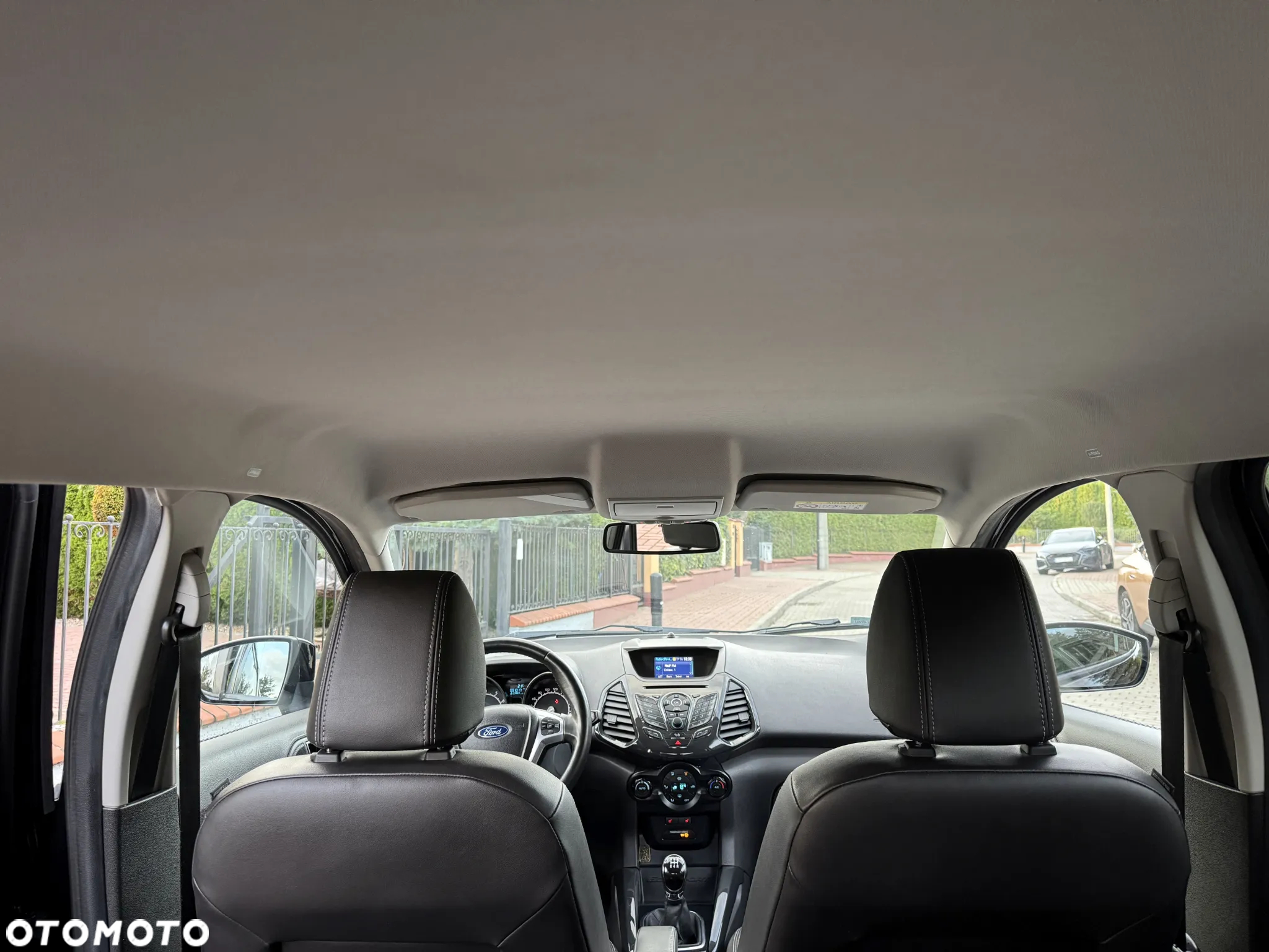 Ford EcoSport - 30