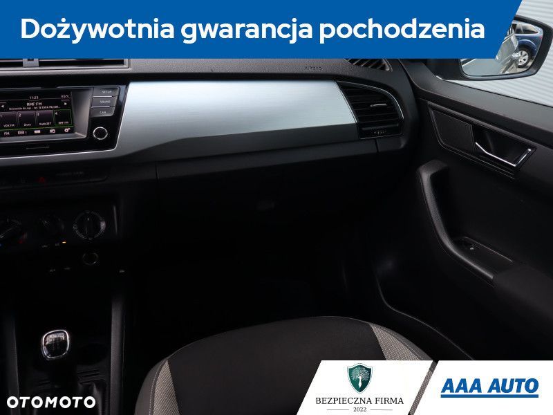 Skoda Fabia - 10