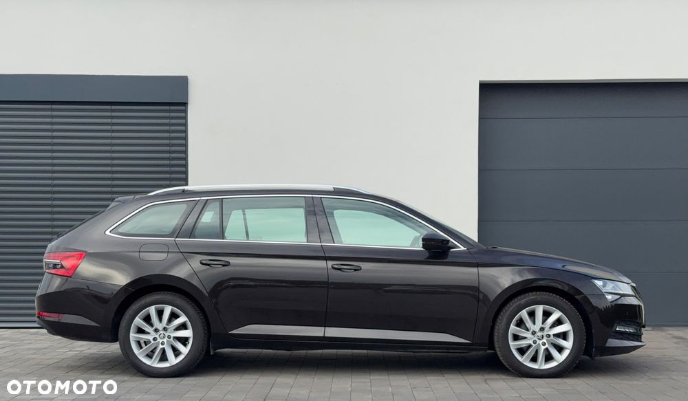 Skoda Superb 2021 photo 3