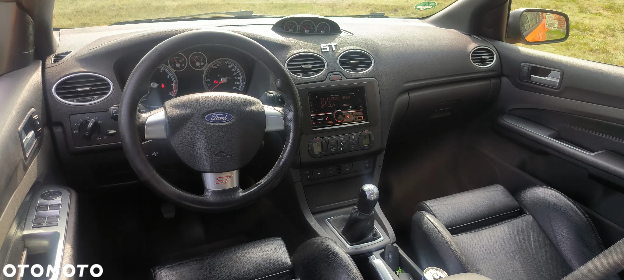 Ford Focus 2.5 ST - 14