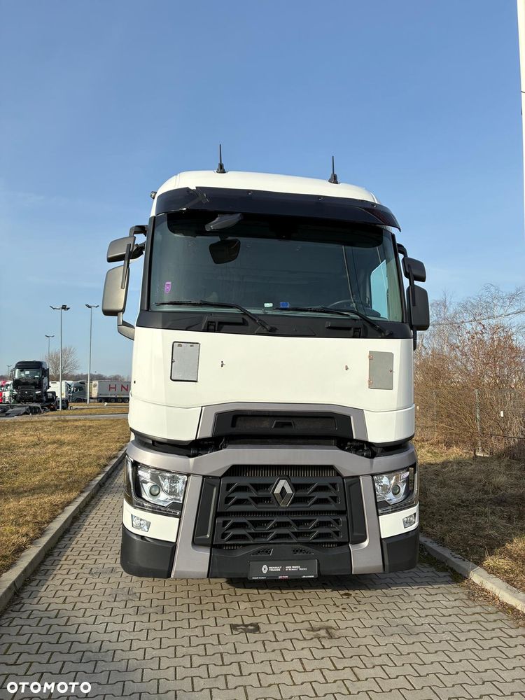 Renault T480 HIGH SLEEPER CAB - 2