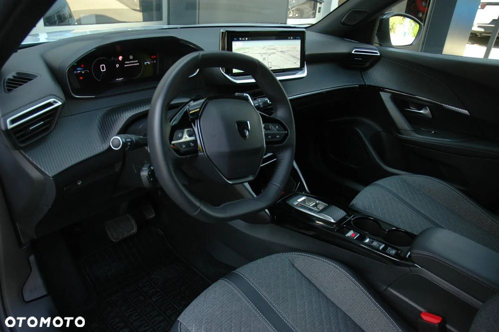 Peugeot 2008 1.2 PureTech Allure S&S EAT8 - 5