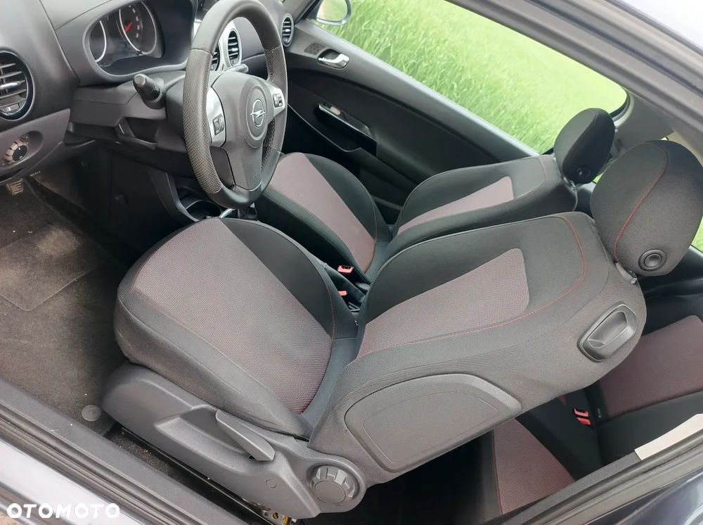 Opel Corsa 1.4 16V Enjoy - 15