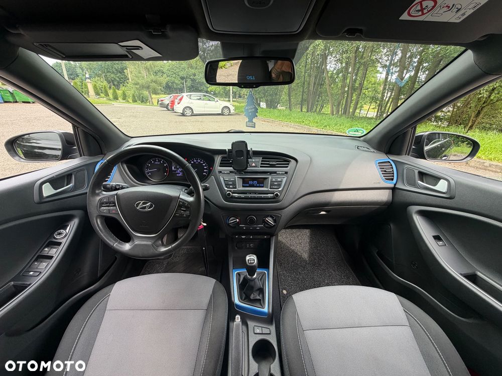 Hyundai i20 blue 1.2 Style - 7