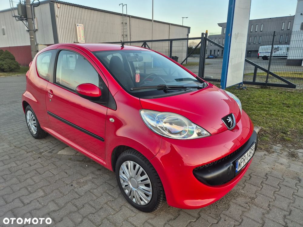 Peugeot 107 1.0 Trendy - 2