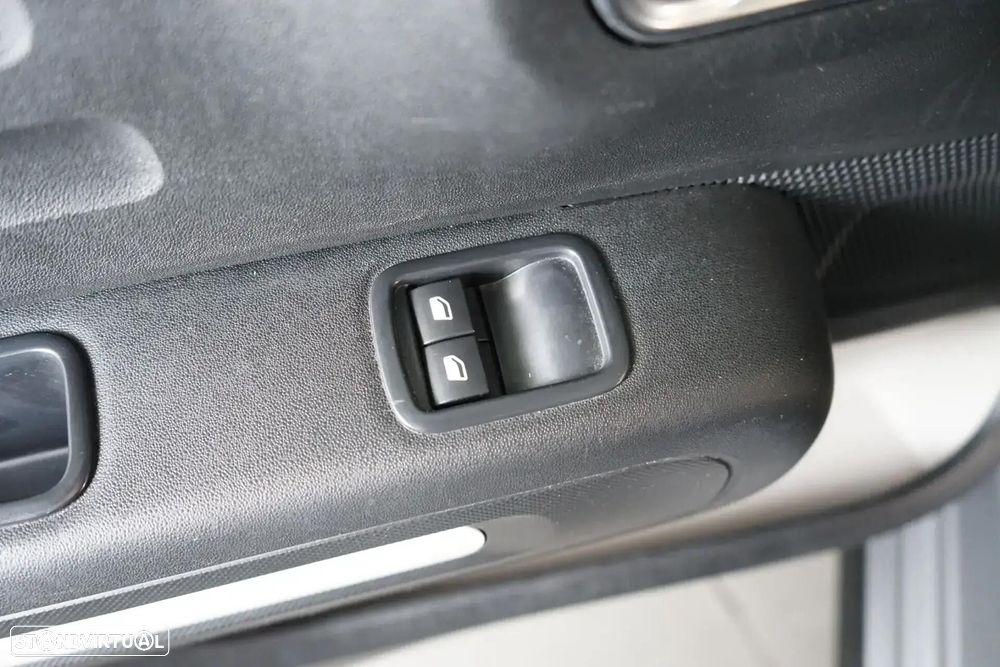 Citroën C3 1.2 PureTech Plus - 18