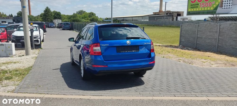Skoda Octavia 1.8 TSI DSG Ambition - 5