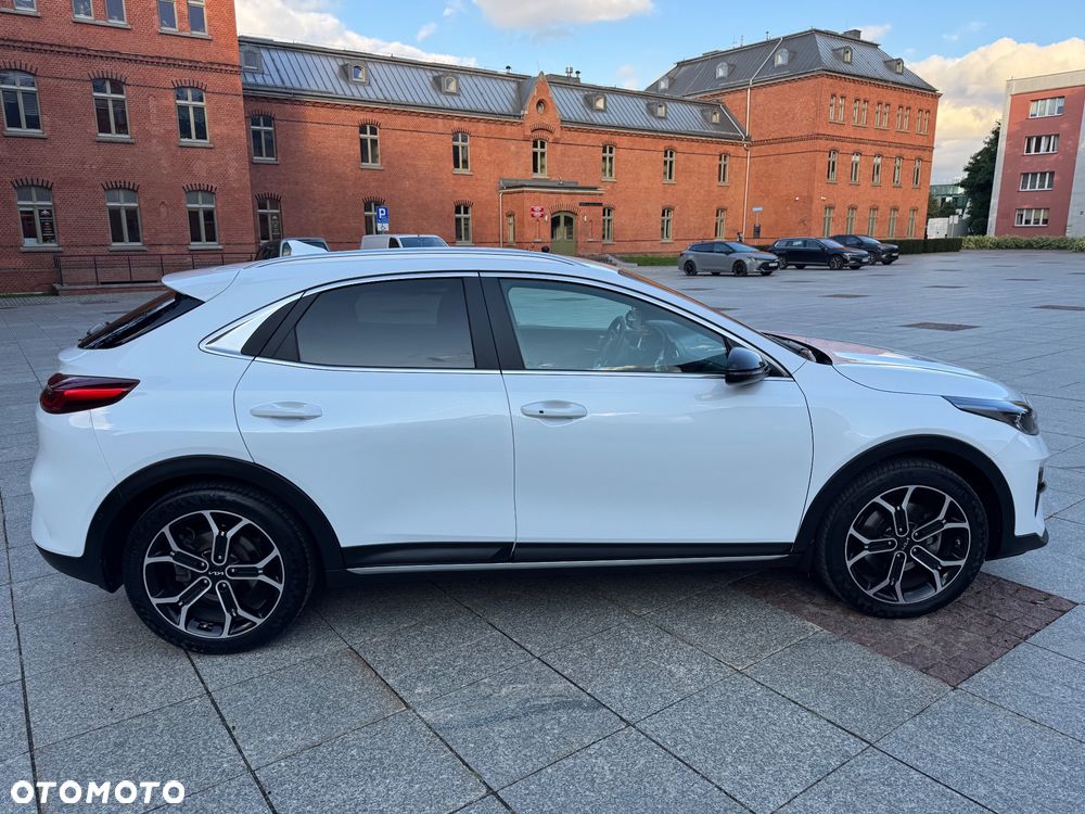 Kia XCeed 1.5 T-GDI L Business Line DCT - 4