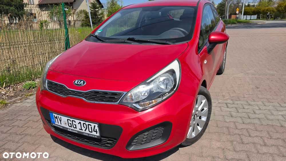 Kia Rio 1.2 Dream Team Edition - 31