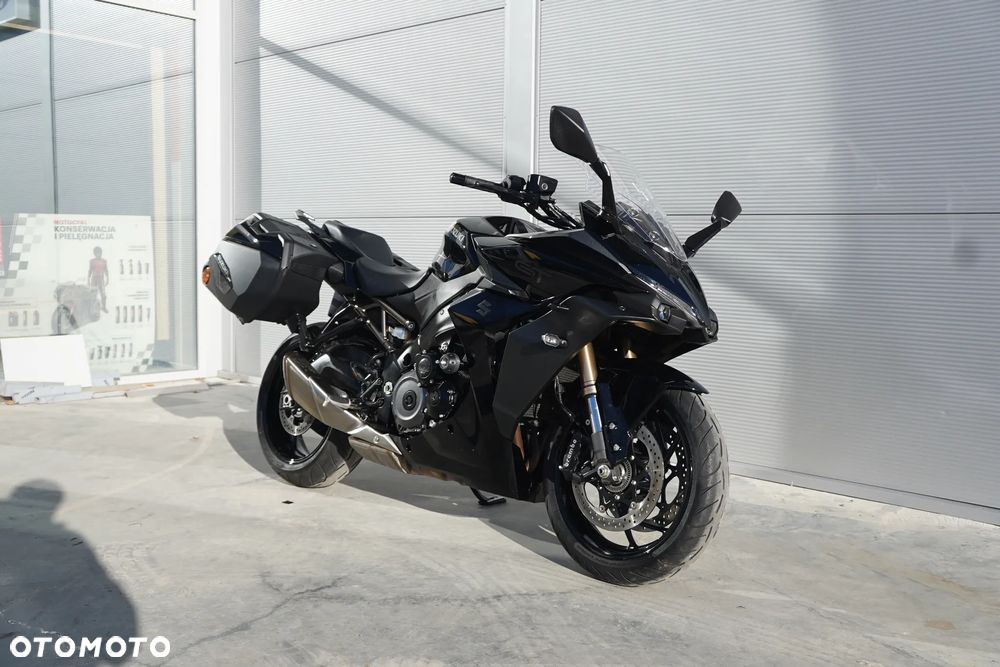 Suzuki GSX - 25