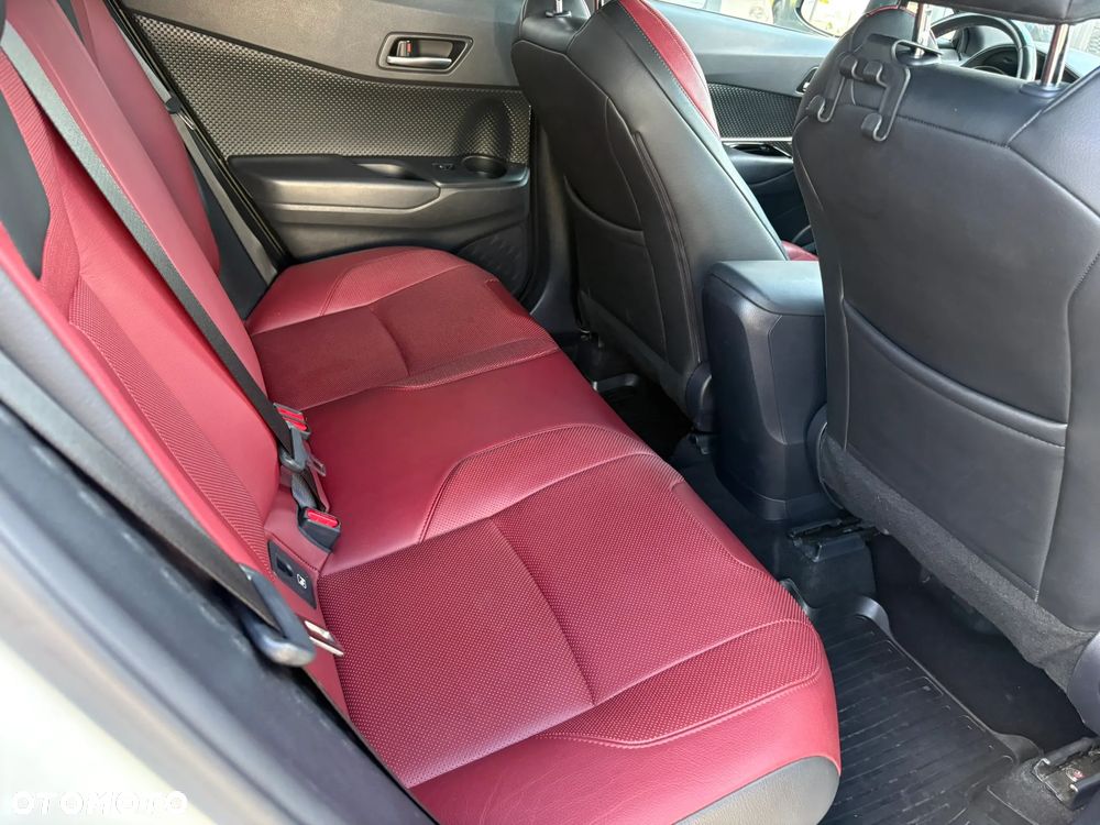 Toyota C-HR 1.8 Hybrid GPF Selection - 25