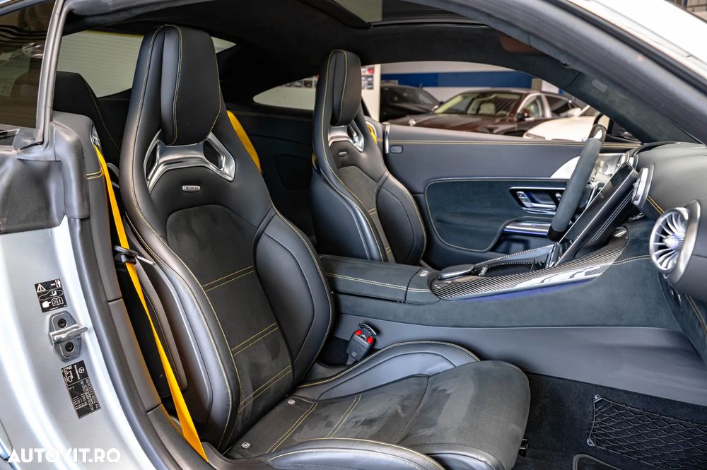 Mercedes-Benz AMG GT R Speedshift 7G-DCT - 7