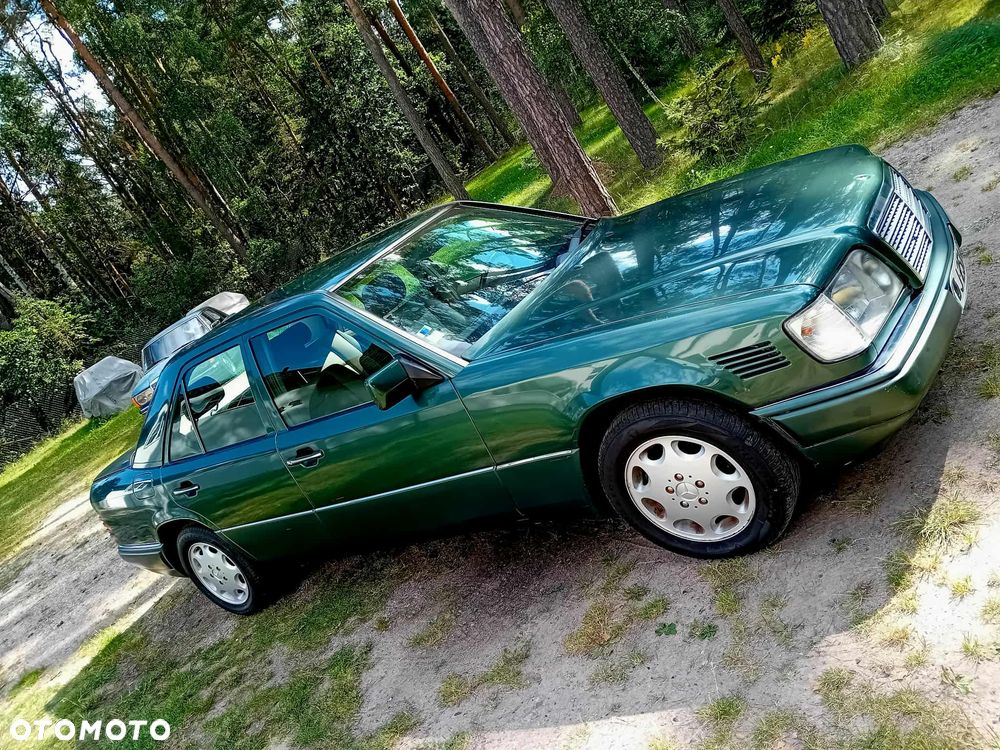 Mercedes-Benz W124 (1984-1993) - 1
