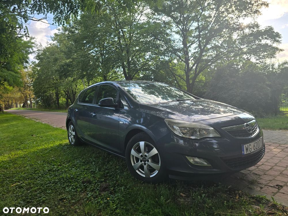 Opel Astra - 2