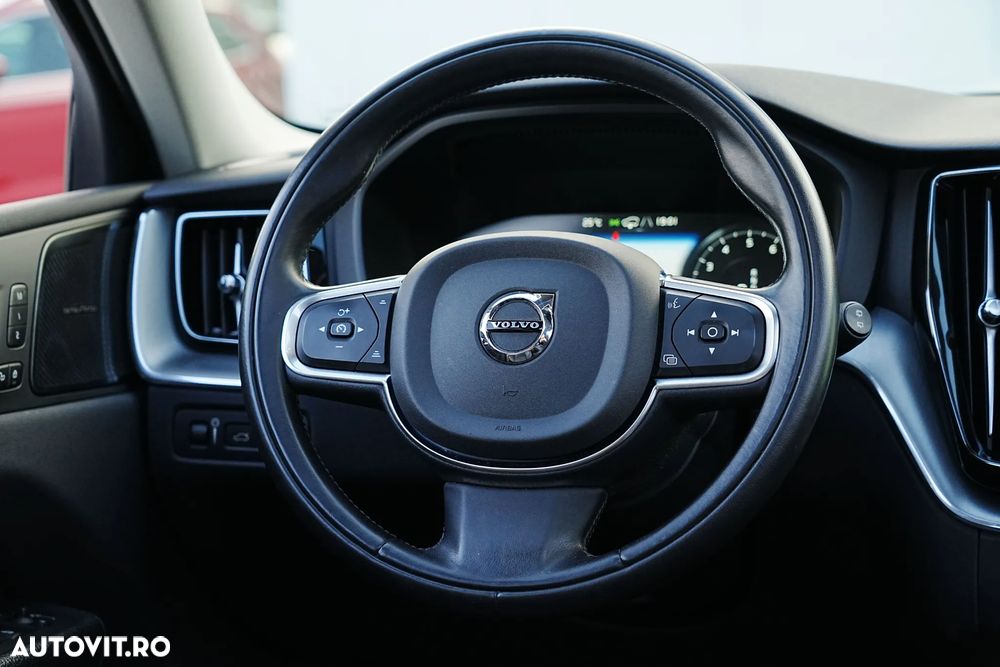 Volvo XC 60 Recharge T6 Twin Engine eAWD Inscription Expression - 33