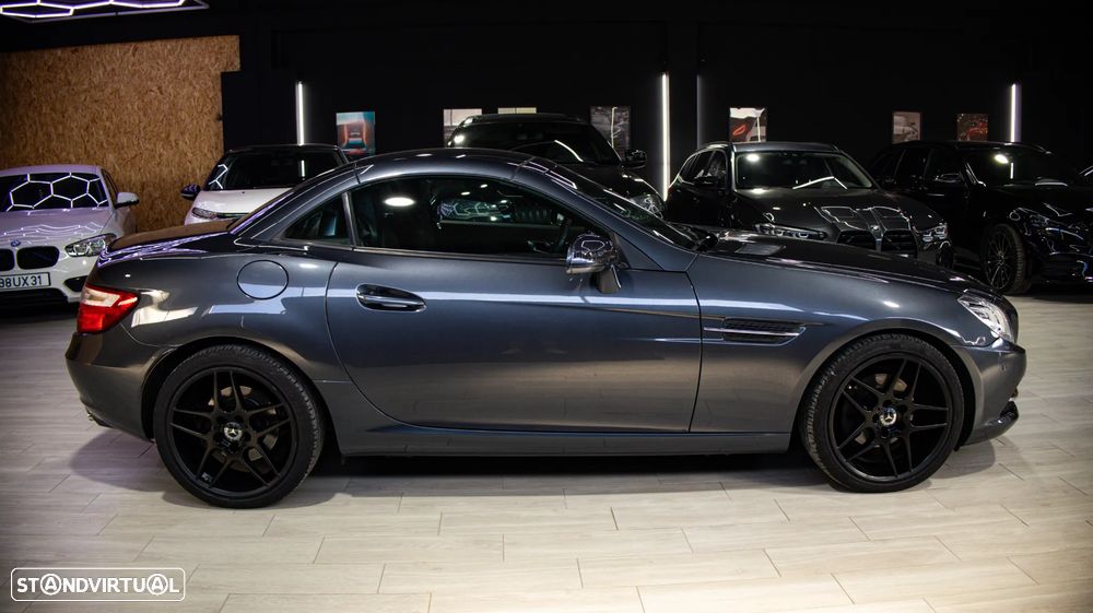Mercedes-Benz SLK 200 (BlueEFFICIENCY) CarbonLOOK Edition - 11