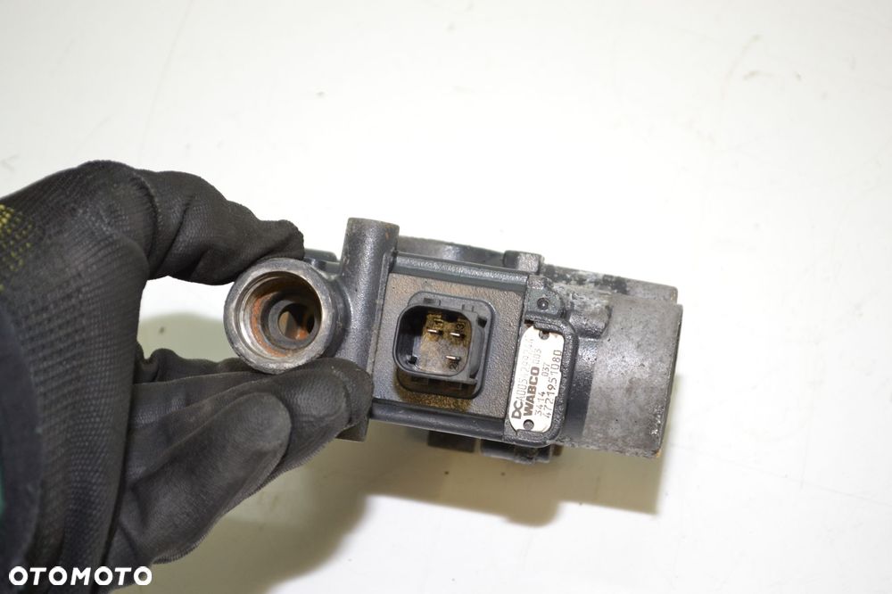 ZAWÓR MODULATOR ABS EBS MERCEDES AXOR ATEGO ACTROS A0054299244 - 5