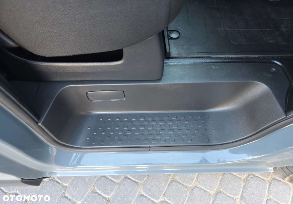 Renault Trafic - 29