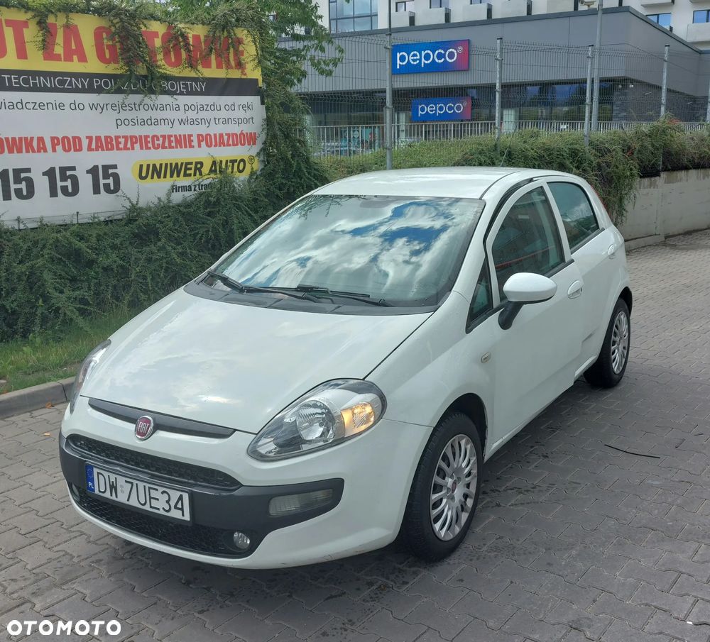 Fiat Punto 1.4 Easy S&S - 3