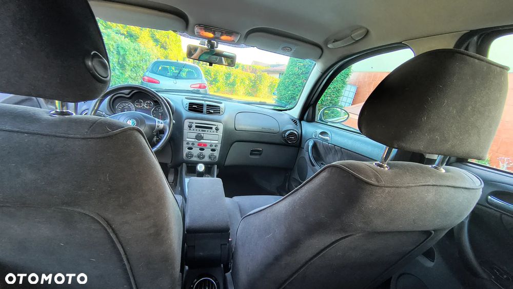 Alfa Romeo 147 1.6 T.S Progression - 9
