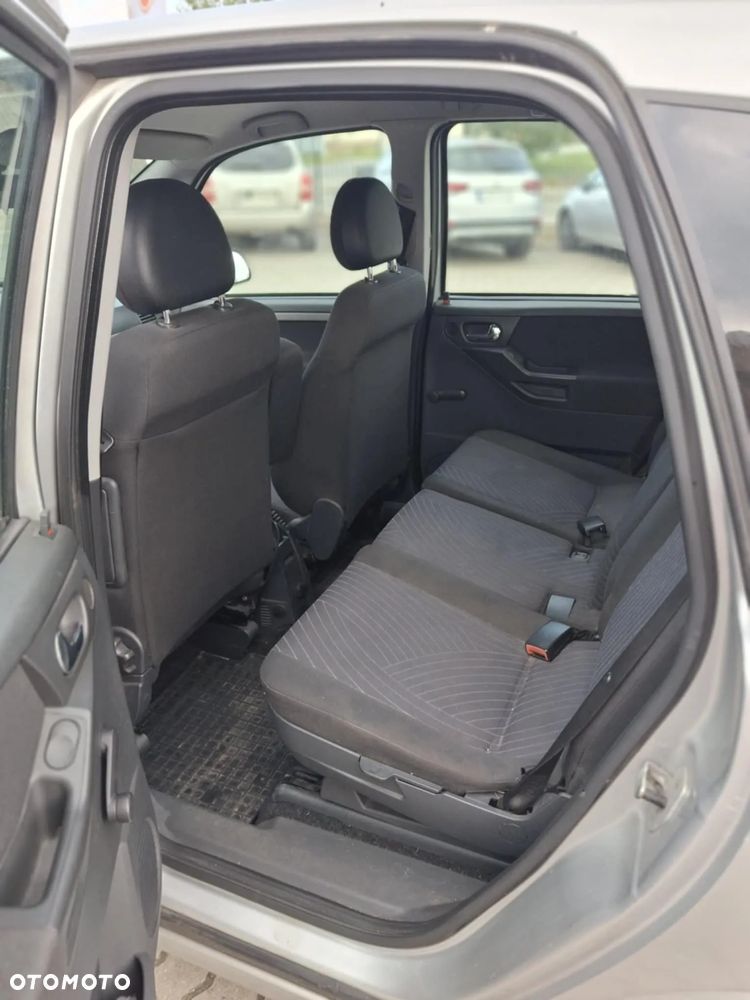 Opel Meriva - 4