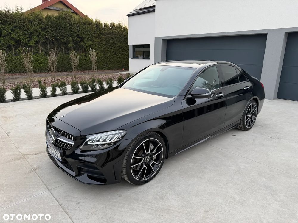Mercedes-Benz Klasa C 300 9G-TRONIC AMG Line - 5