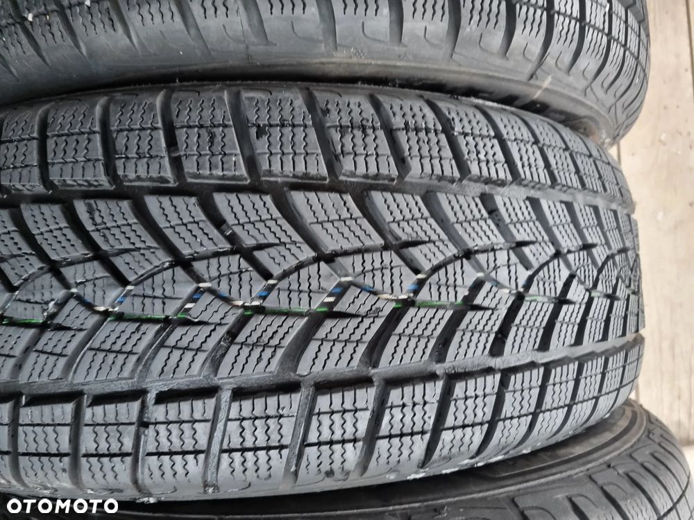 Opony Goodyear ULTRAGRIP PERFORMANCE+ SUV 215/60R17 99V 2022r,4x8mm super - 3