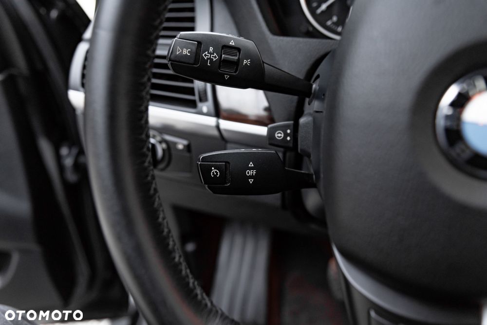 BMW X5 xDrive35d - 31