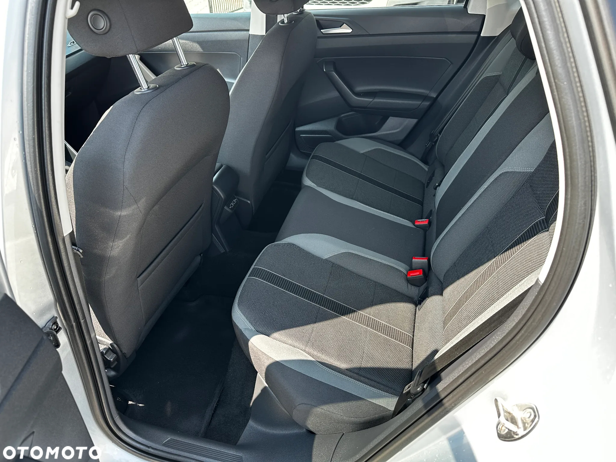 Volkswagen Polo - 21