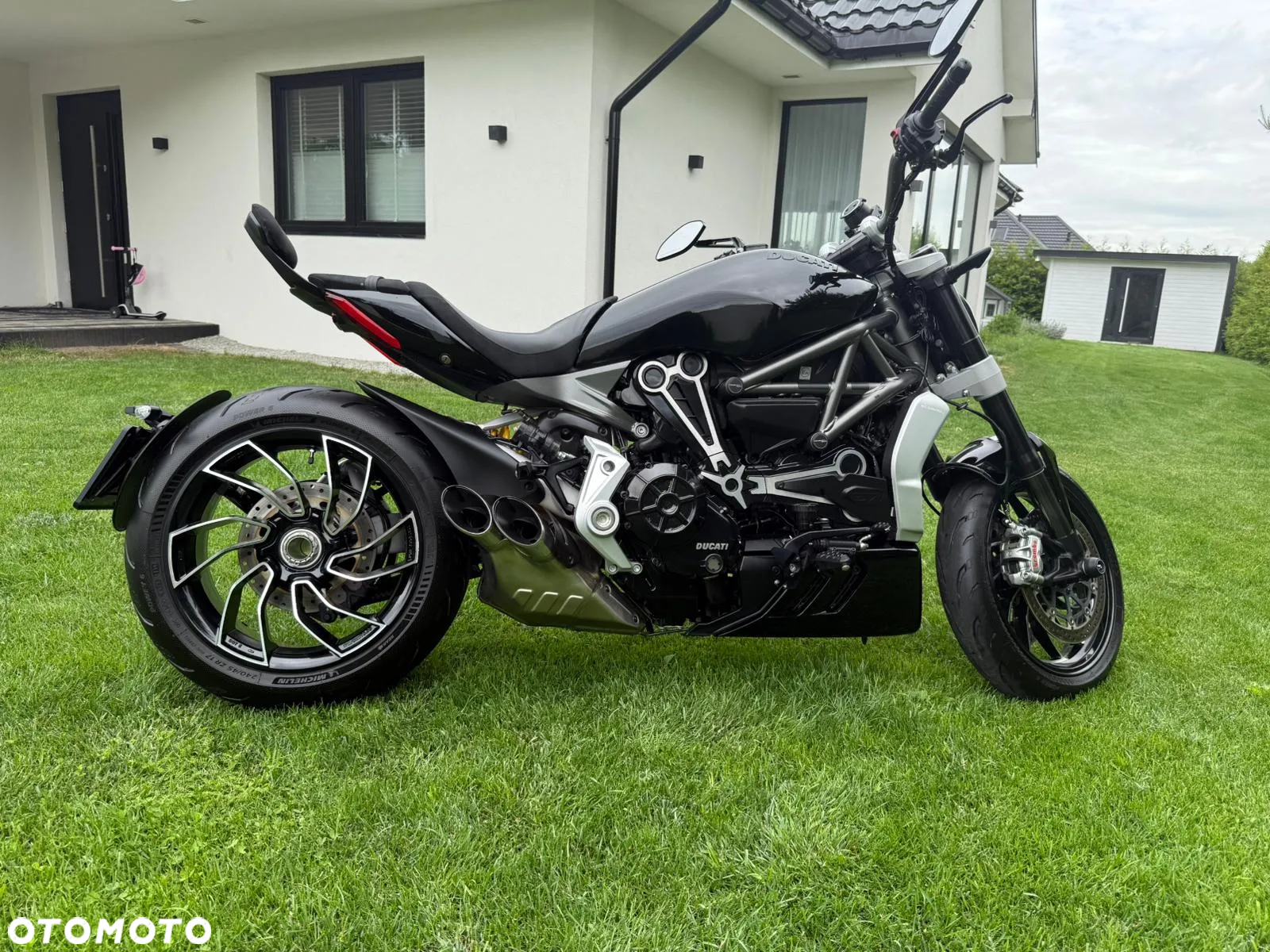 Ducati Diavel - 11