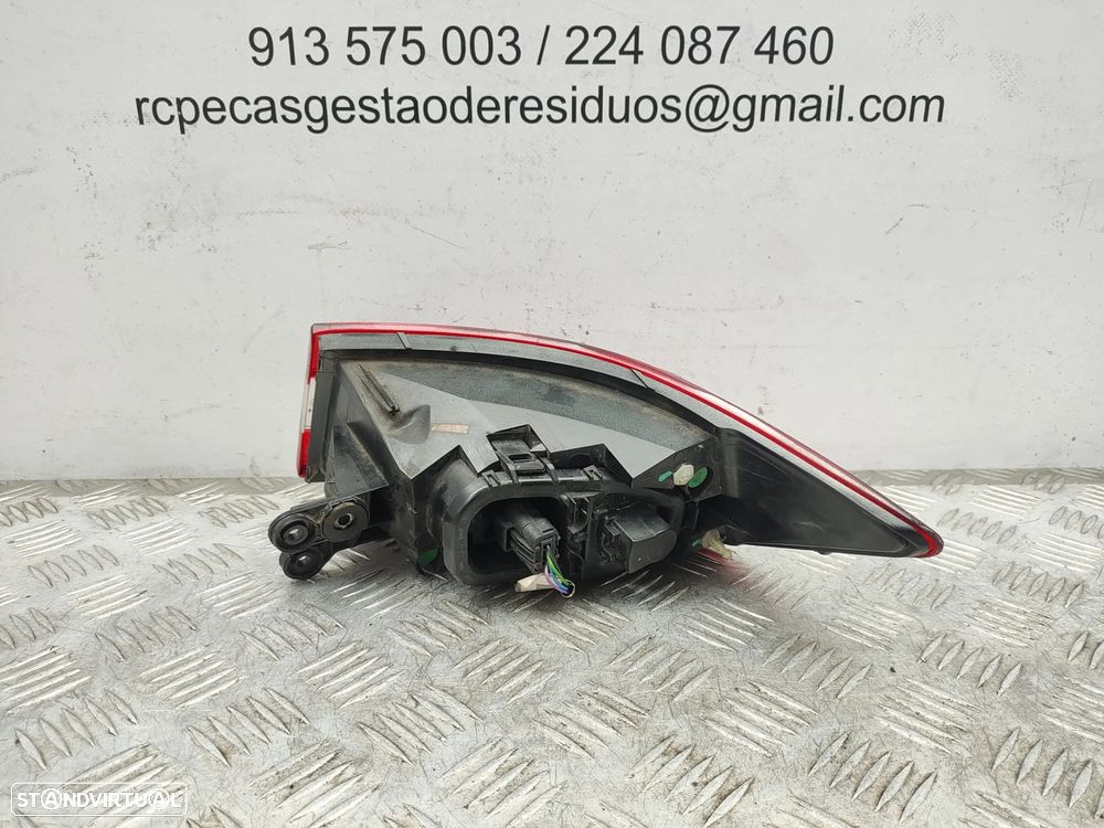Farolim traseiro trás esquerdo original Renault Clio IV Carro Fase 1 de 2012 a 2016 - 5