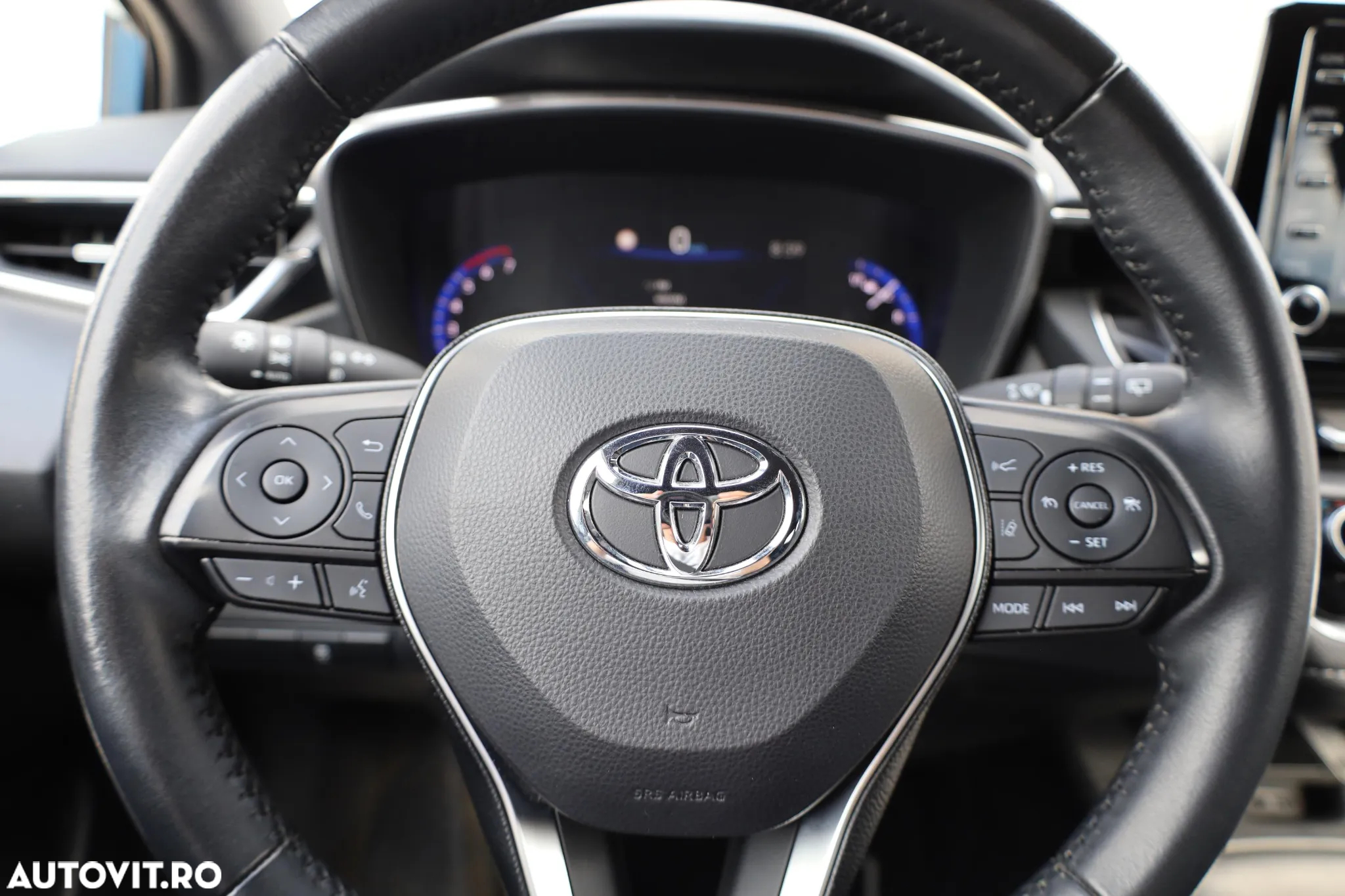 Toyota Corolla 1.8 Hybrid Comfort - 15