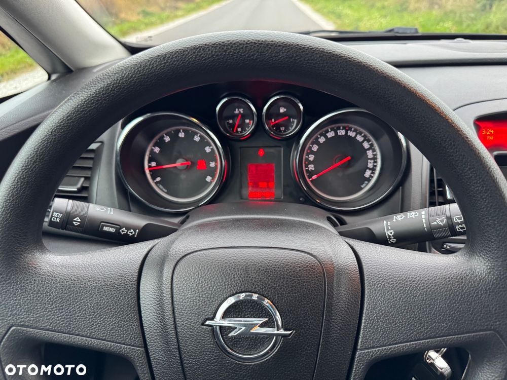 Opel Astra 1.4 Turbo - 21