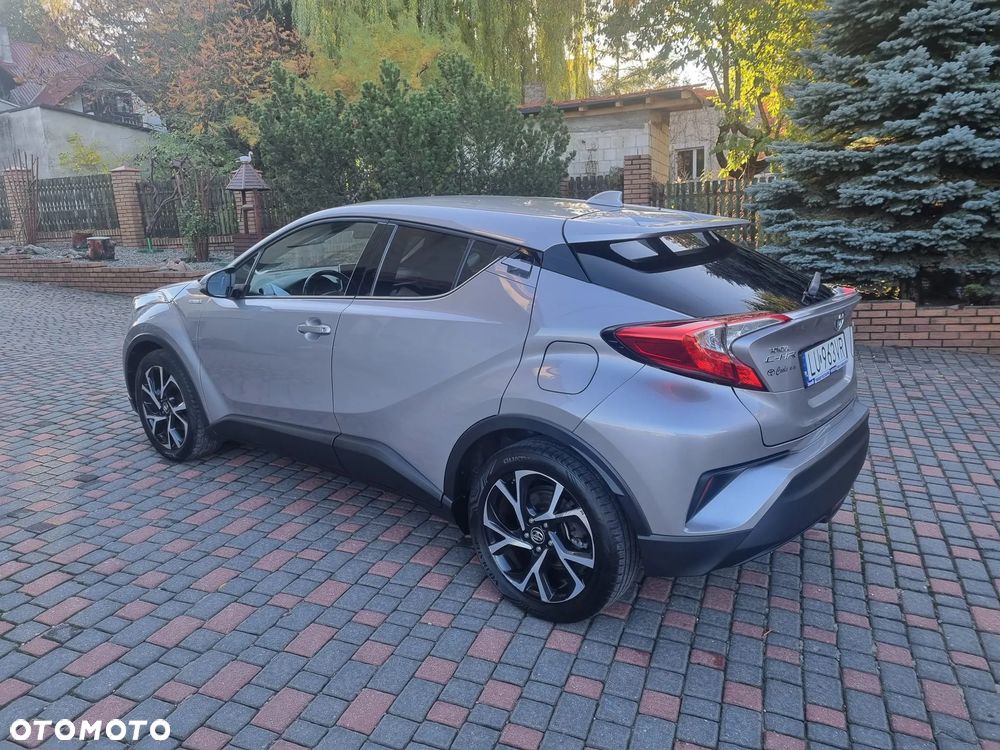 Toyota C-Hr 2019 photo 4