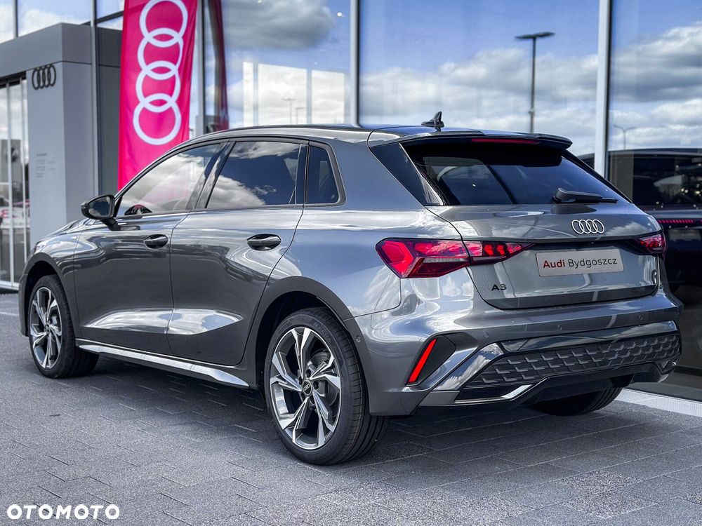 Audi A3 Sportback - 11