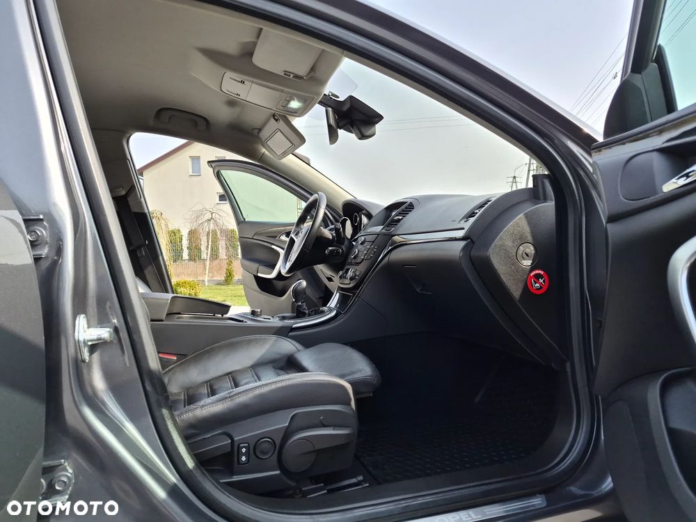 Opel Insignia 2.0 CDTI Sport - 24