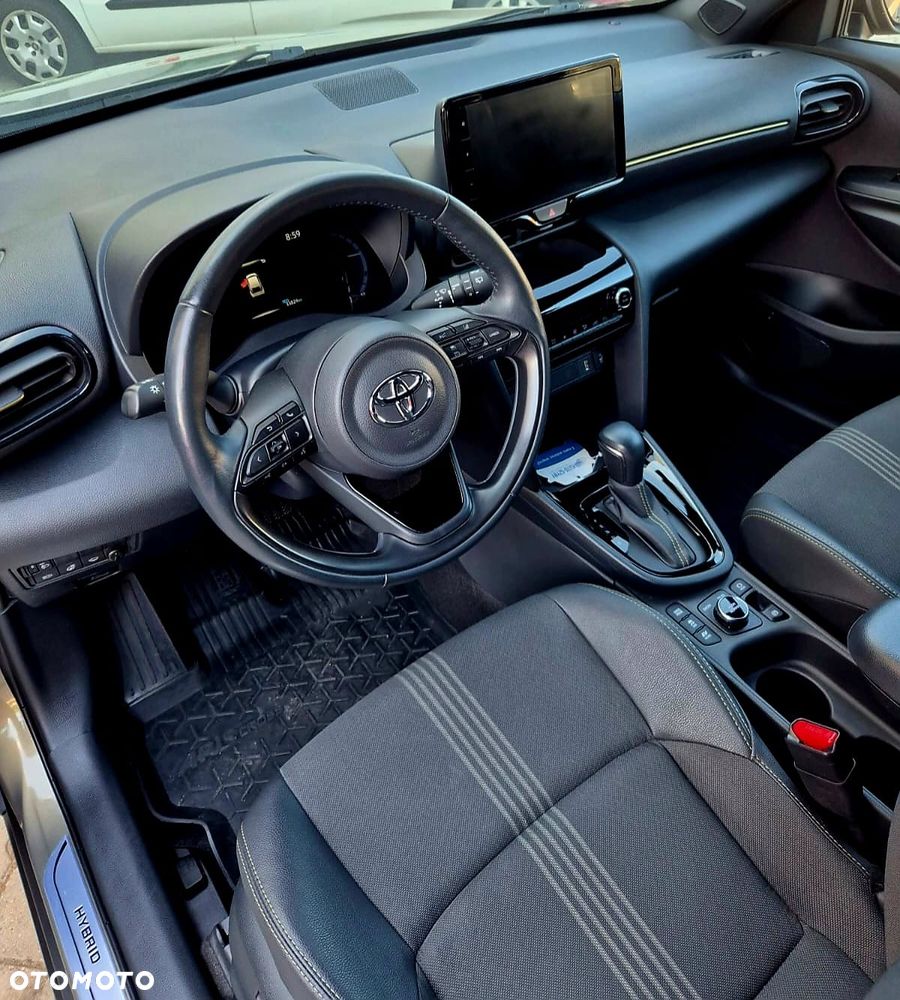 Toyota Yaris Cross Hybrid 1.5 Style AWD - 10