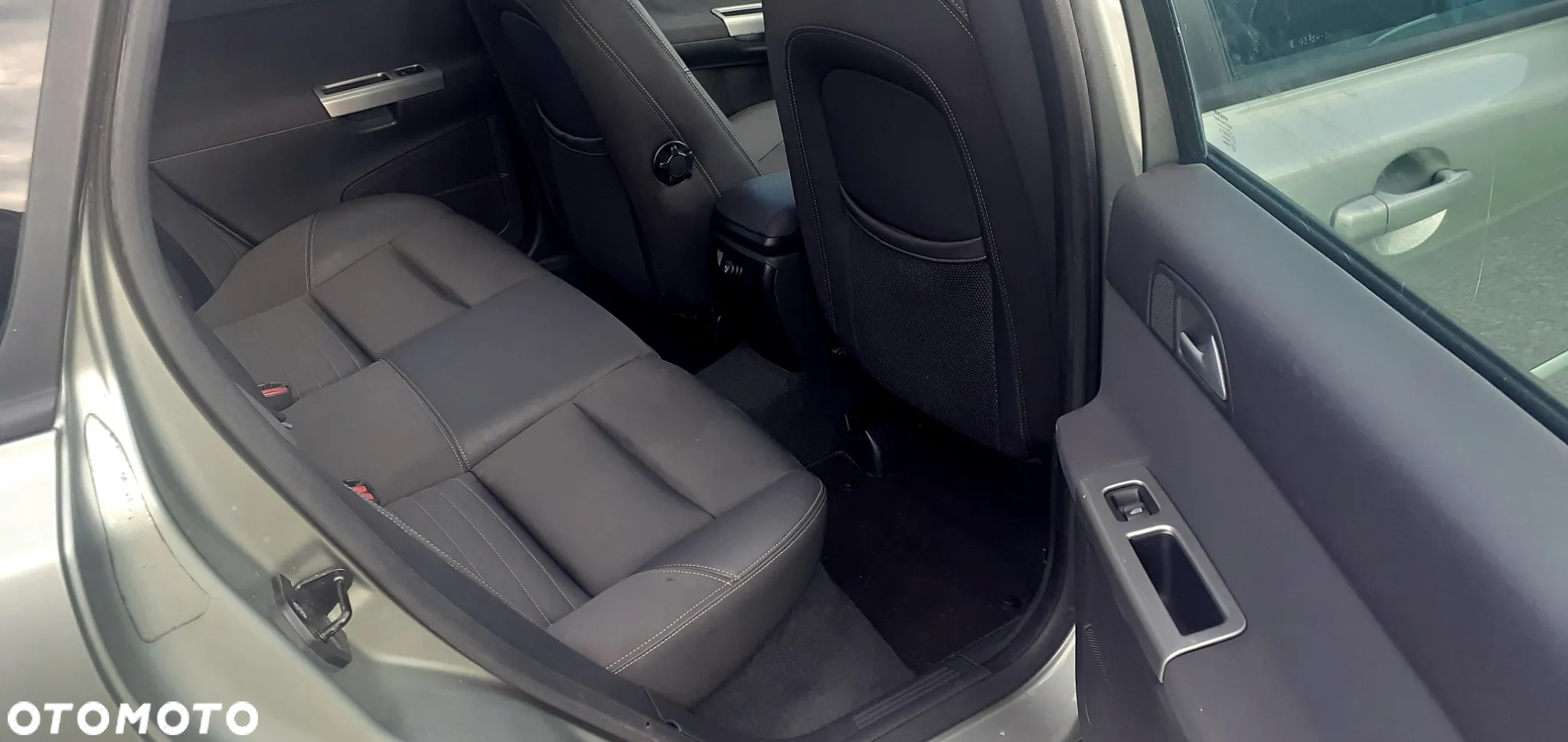 Volvo V50 1.8 Momentum - 22