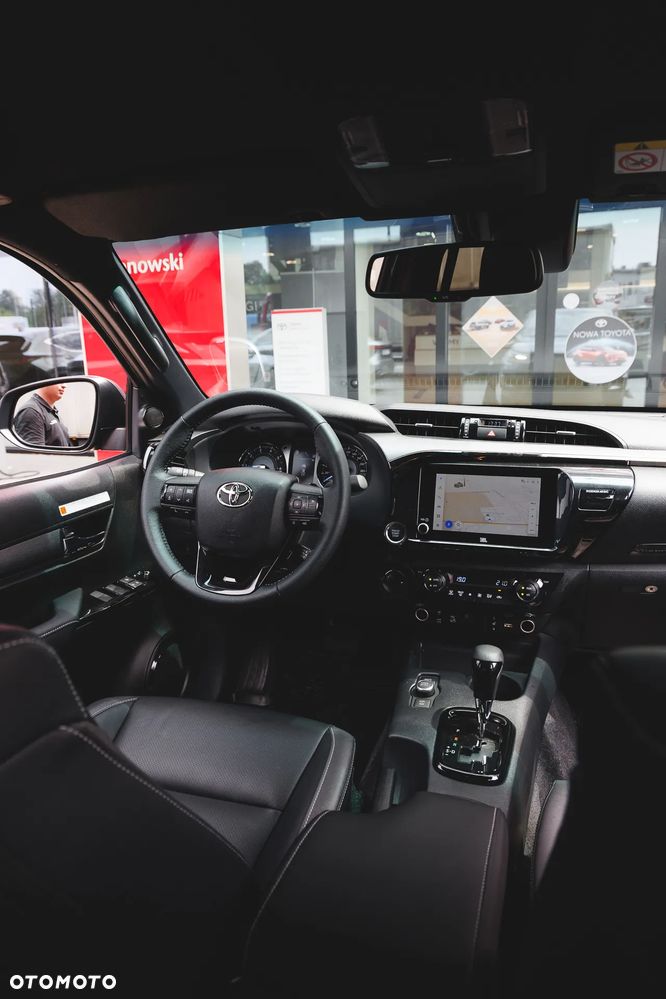 Toyota Hilux 2.8 D-4D Double Cab Invincible 4x4 - 21
