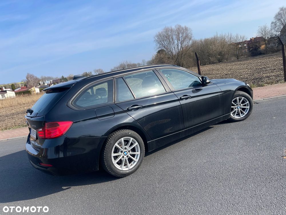 BMW Seria 3 318d Blue Performance Modern Line - 40