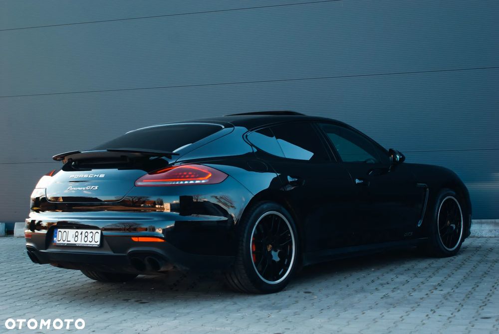 Porsche Panamera GTS - 7