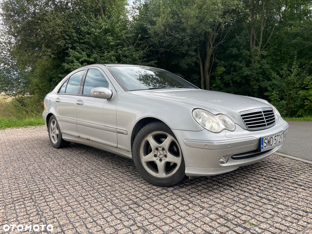 Mercedes-Benz Klasa C 180 Kompressor Avantgarde - 4