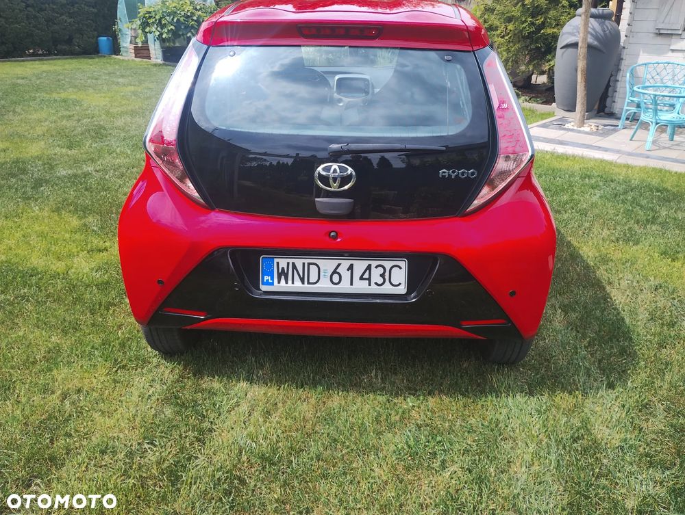 Toyota Aygo x-play - 2