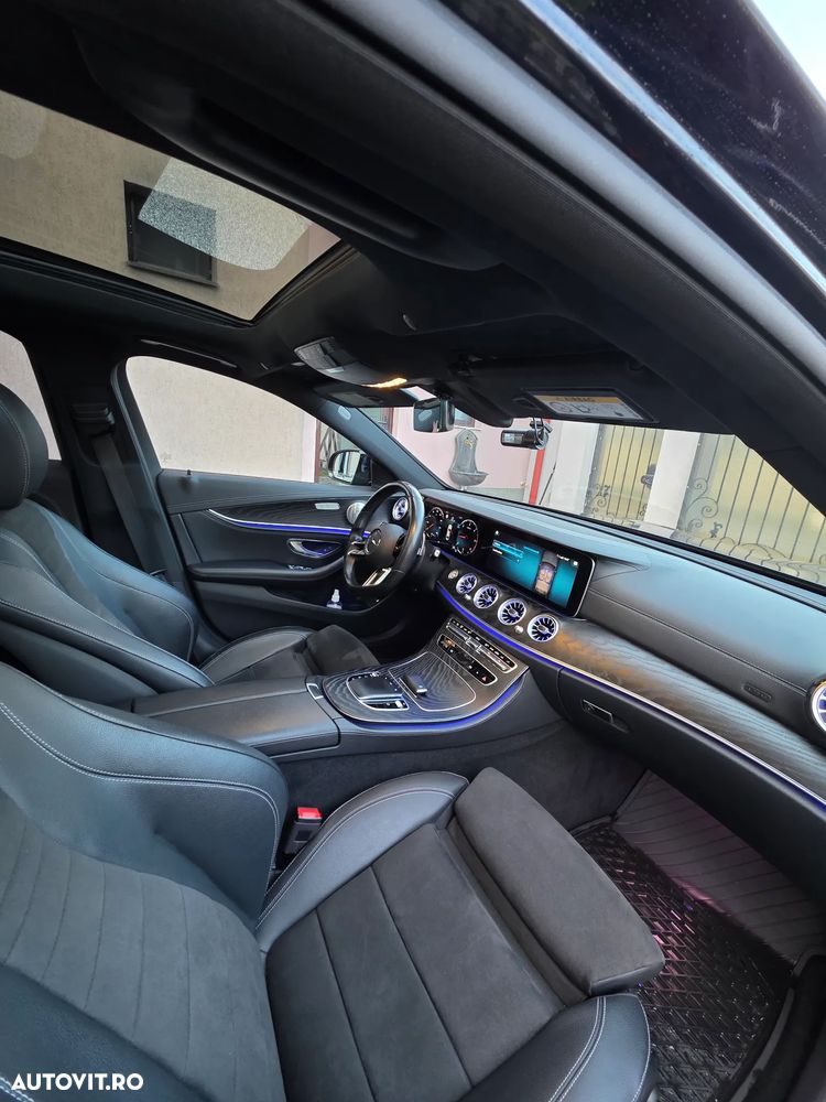 Mercedes-Benz E 220 d 4MATIC Aut. - 32