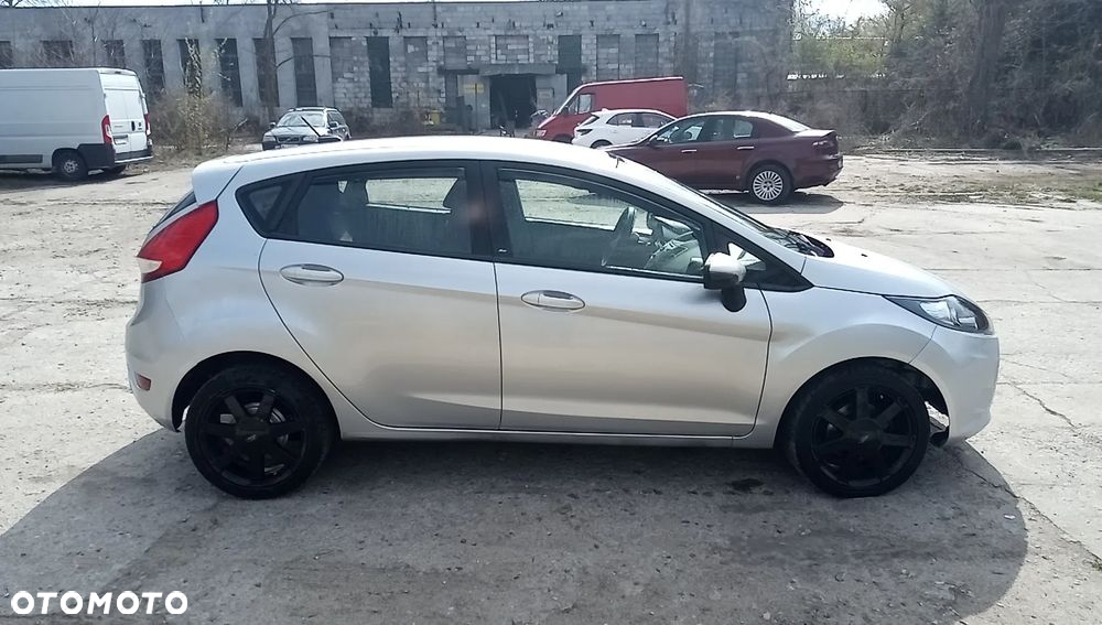 Ford Fiesta - 3