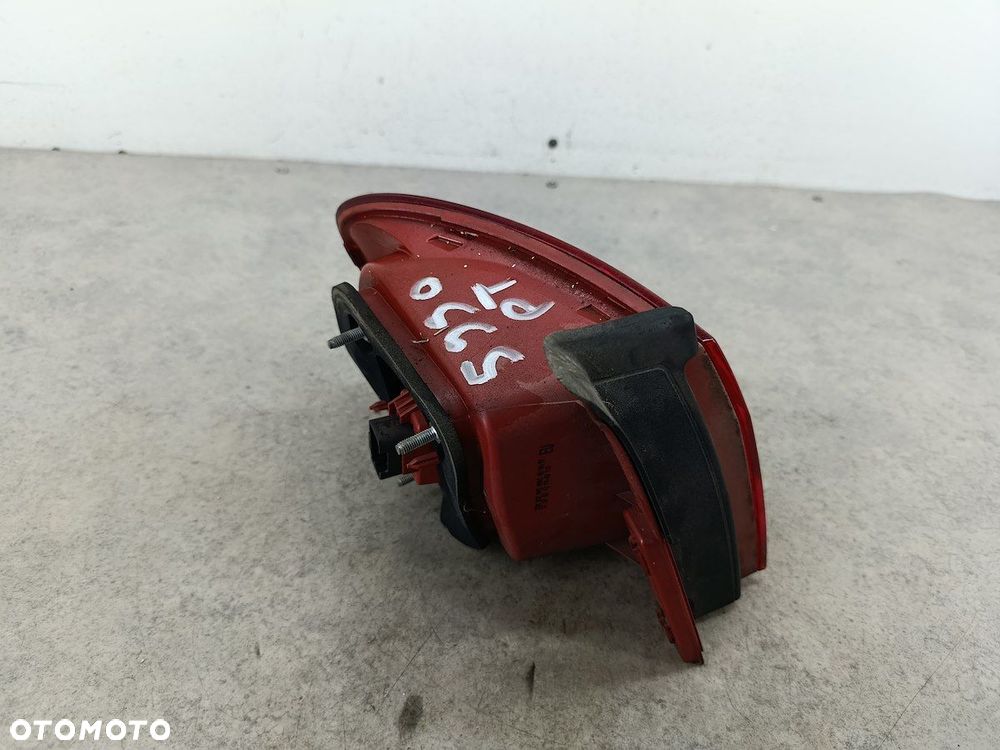 LAMPA TYLNA PRAWA VW PASSAT B6 3C5945096C SEDAN - 5