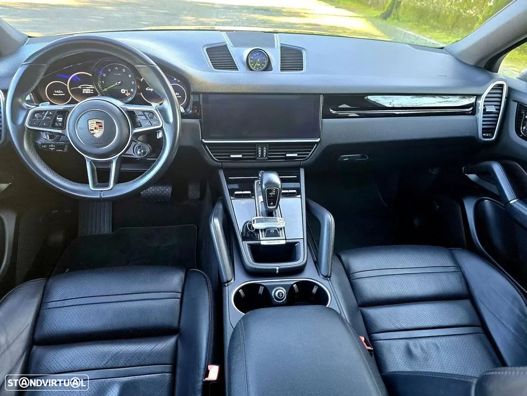 Porsche Cayenne Coupé - 18