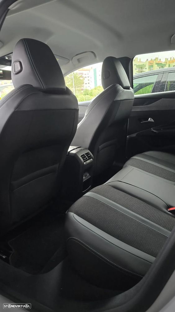 Peugeot 308 1.6 Hybrid Allure e-EAT8 - 10